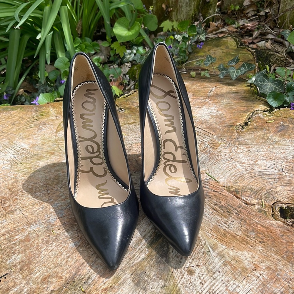Sam Edelman Black stilletos